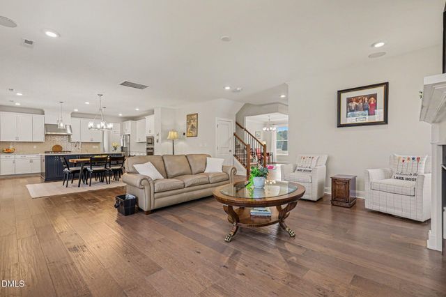 543 Glenville Lake Drive, Fuquay Varina, NC 27526