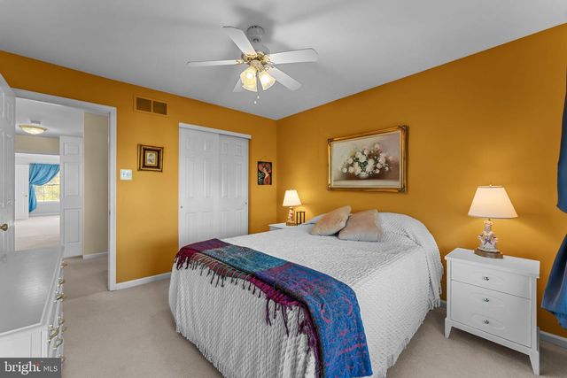 2043 VALLEY VIEW DR, Quakertown, PA 18951