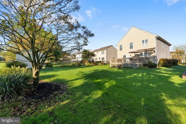 2043 VALLEY VIEW DR, Quakertown, PA 18951