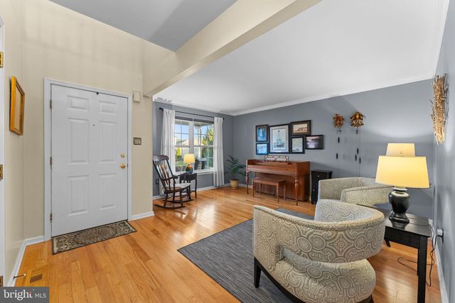 2043 VALLEY VIEW DR, Quakertown, PA 18951