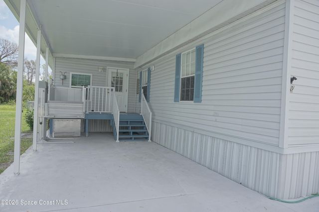 1819 Seagrape Street NE, Palm Bay, FL 32905