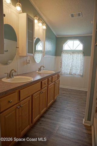 1819 Seagrape Street NE, Palm Bay, FL 32905