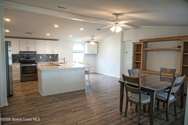 1819 Seagrape Street NE, Palm Bay, FL 32905