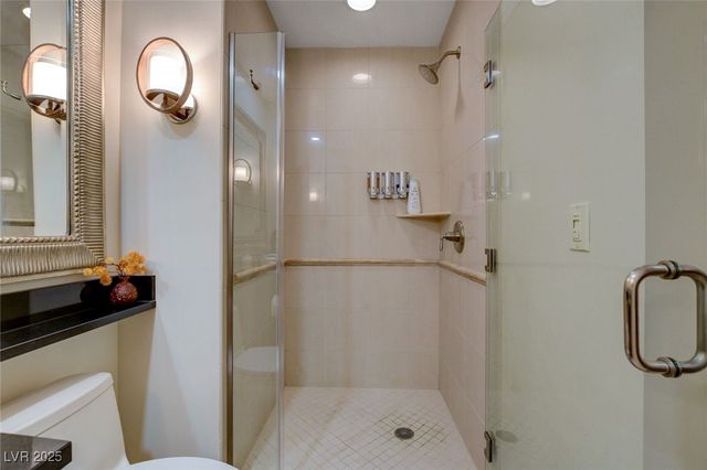 125 East Harmon Avenue 3214, Las Vegas, NV 89109