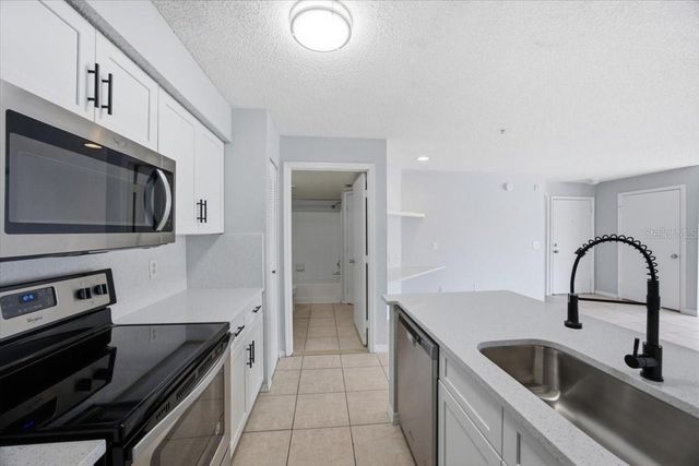 2213 GRAND CAYMAN COURT 1121, Kissimmee, FL 34741
