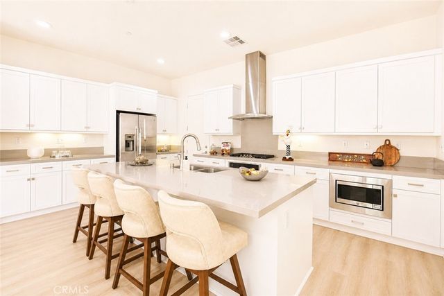 137 Terrapin, Irvine, CA 92618
