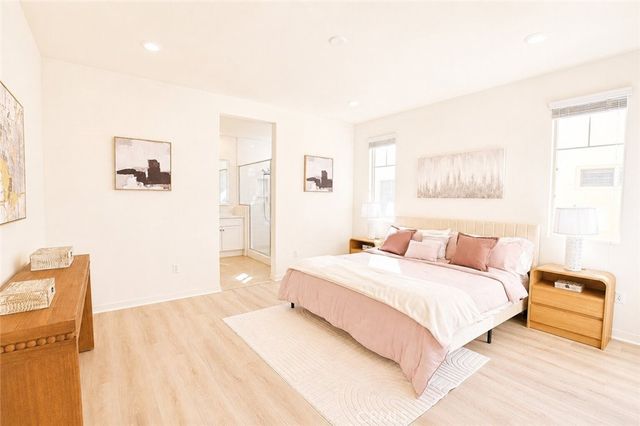 137 Terrapin, Irvine, CA 92618