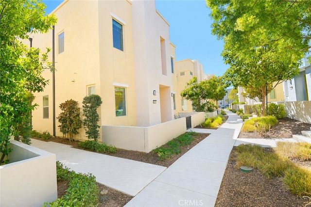 137 Terrapin, Irvine, CA 92618