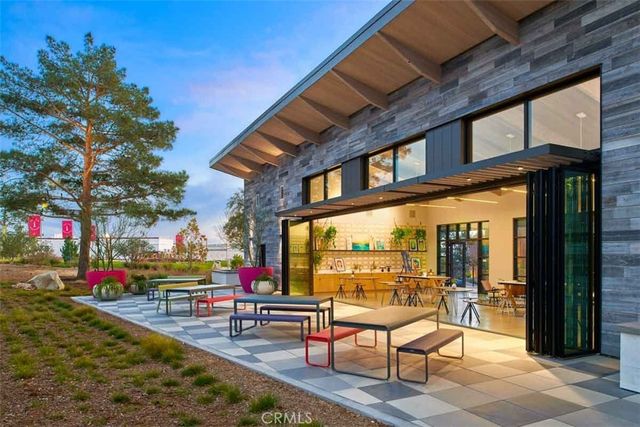 137 Terrapin, Irvine, CA 92618