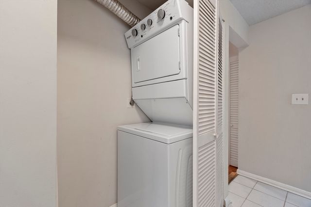 1461 Pawtucket Blvd D-4, Lowell, MA 01854