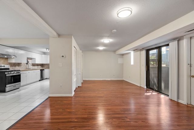 1461 Pawtucket Blvd D-4, Lowell, MA 01854