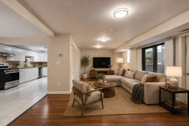 1461 Pawtucket Blvd D-4, Lowell, MA 01854