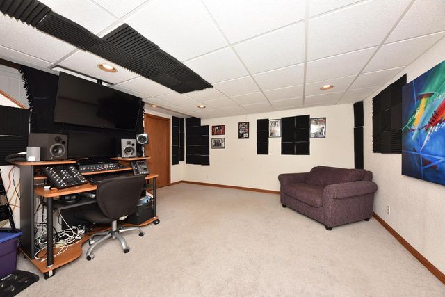 5021 W Rawson AVENUE, Franklin, WI 53132