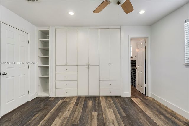 330 SW 104th Ct, Sweetwater, FL 33174