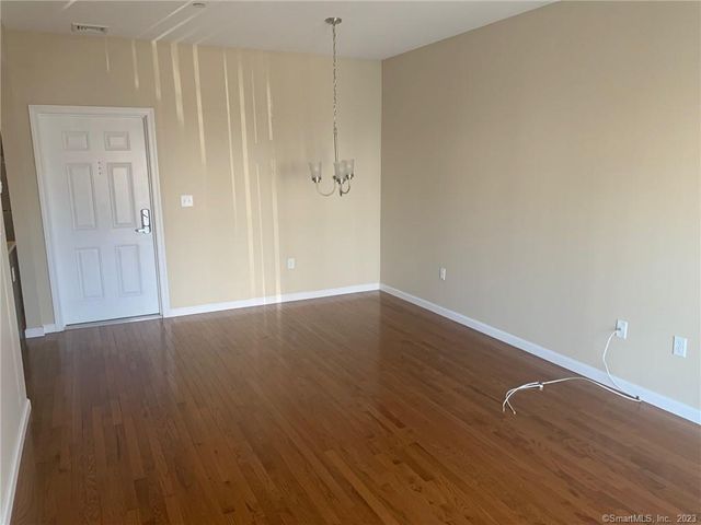 76 Liberty Street 204, Southington, CT 06489