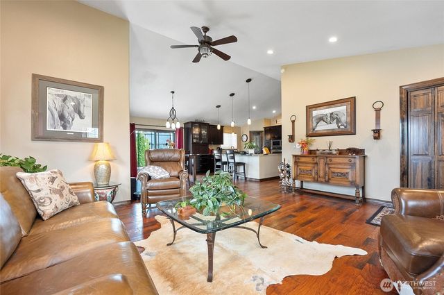 3609 Lakeshore Drive, Moses Lake, WA 98837