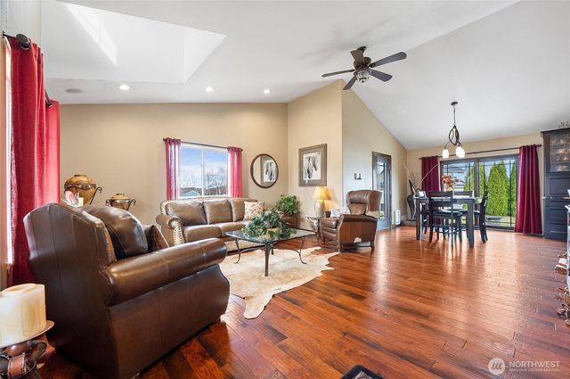 3609 Lakeshore Drive, Moses Lake, WA 98837