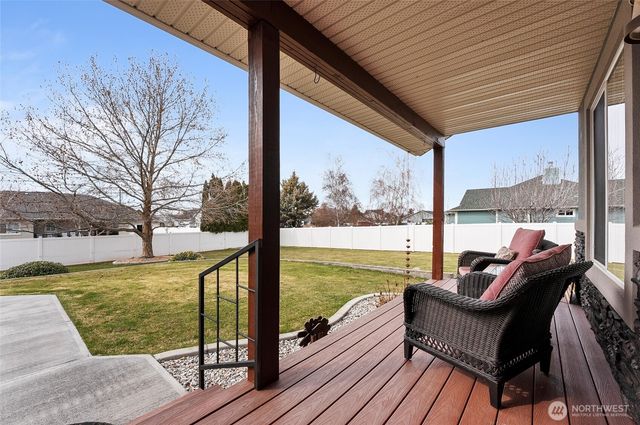 3609 Lakeshore Drive, Moses Lake, WA 98837