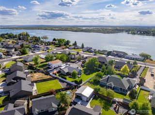 3609 Lakeshore Drive, Moses Lake, WA 98837