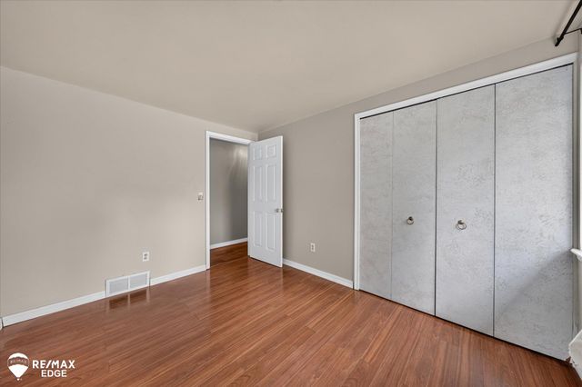 310 Delzingro Drive, Davison, MI 48423
