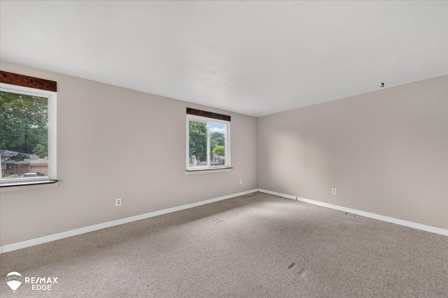 310 Delzingro Drive, Davison, MI 48423