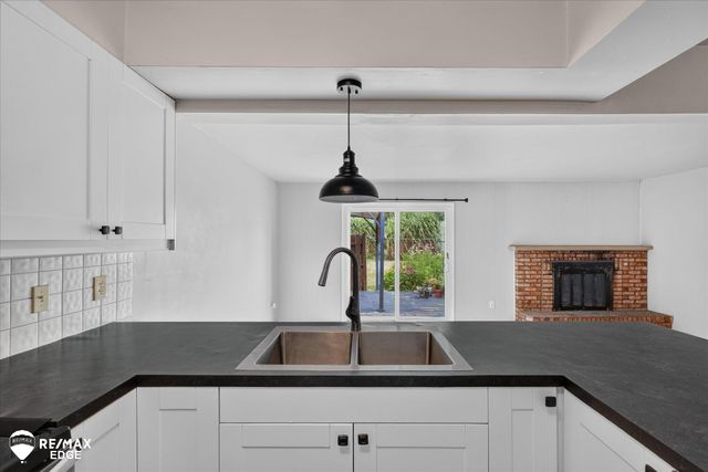 310 Delzingro Drive, Davison, MI 48423