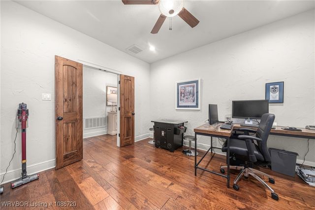 6917 Milan Way, Fort Smith, AR 72916