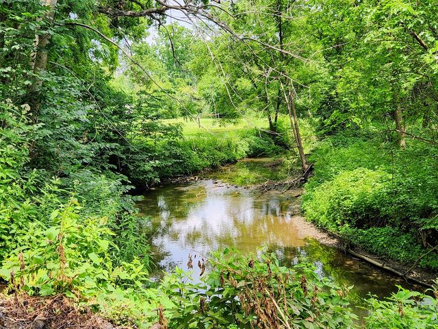 20798 White Oaks Road, Morrison, IL 61270