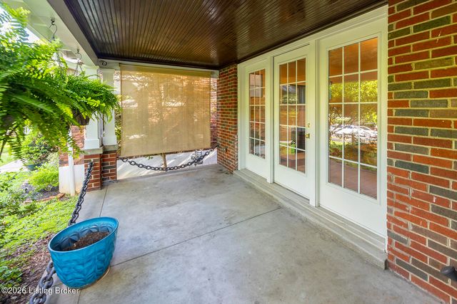 358 Hillcrest Ave, Louisville, KY 40206