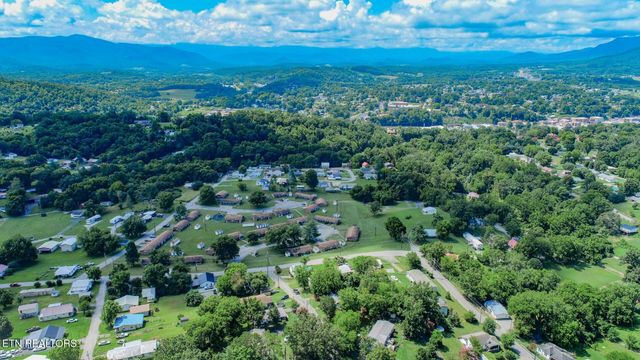 141 Hiola St, Newport, TN 37821
