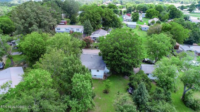141 Hiola St, Newport, TN 37821