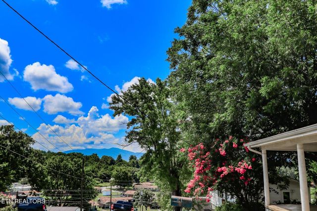 141 Hiola St, Newport, TN 37821