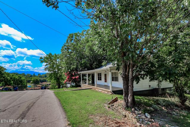 141 Hiola St, Newport, TN 37821