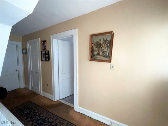 3298 Yorkshire Road, Cleveland Heights, OH 44118