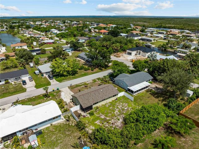 5008 CHAVES CIRCLE, Port Charlotte, FL 33948
