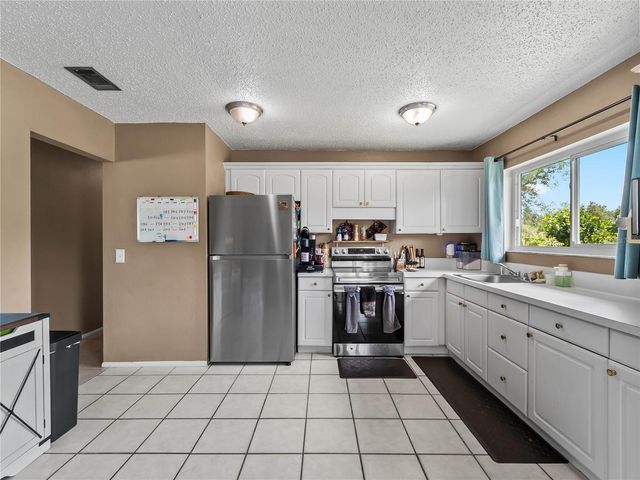 5008 CHAVES CIRCLE, Port Charlotte, FL 33948