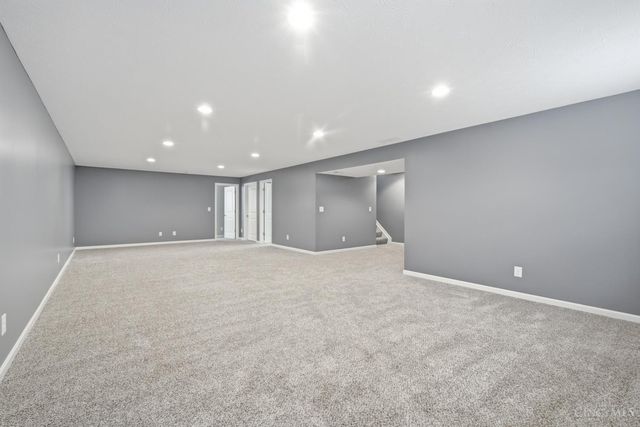 246 Auburn Meadows Court, Carlisle, OH 45005
