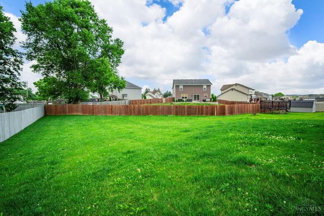 246 Auburn Meadows Court, Carlisle, OH 45005