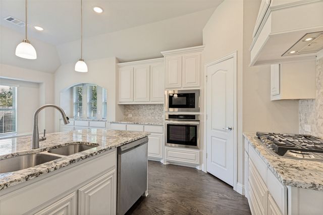 11428 Colonial Trace Lane, Fort Worth, TX 76244