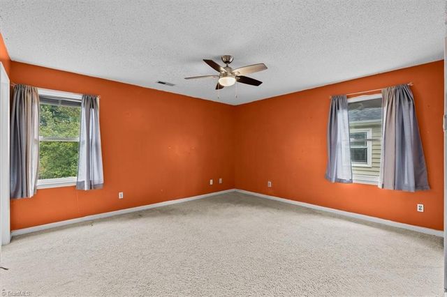 3 Woodlea Ridge Court, Greensboro, NC 27406