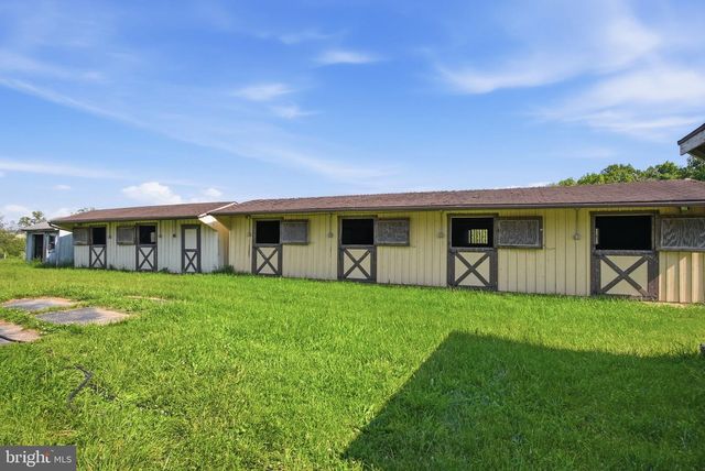 478 SHELLS CHURCH RD, Grantville, PA 17028
