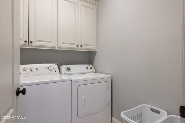 105 Canton Court, Youngsville, LA 70592