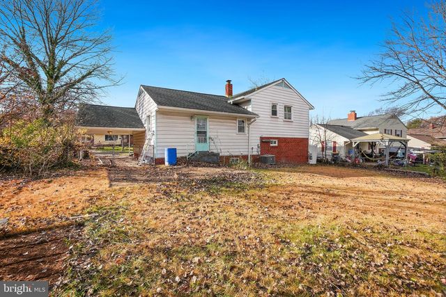 8203 OGLETHORPE ST, New Carrollton, MD 20784