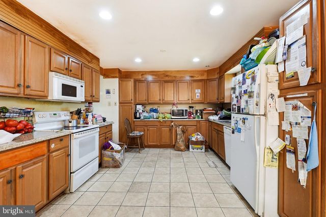 8203 OGLETHORPE ST, New Carrollton, MD 20784