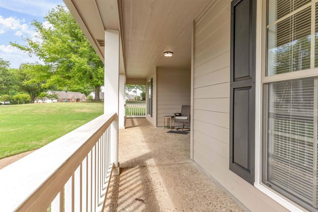 115 COUNTRYWOOD LN, Oakland, TN 38060