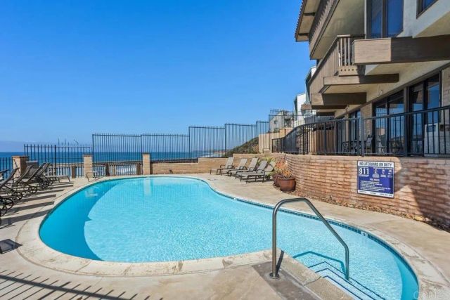 190 Del Mar Shores 54, Solana Beach, CA 92075