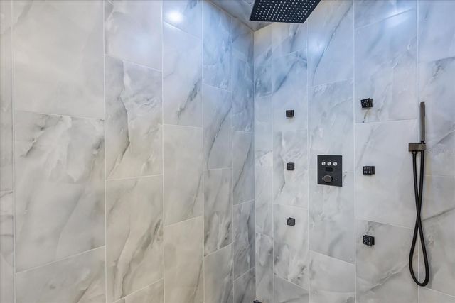 227 RIVER VILLAGE DRIVE, Debary, FL 32713