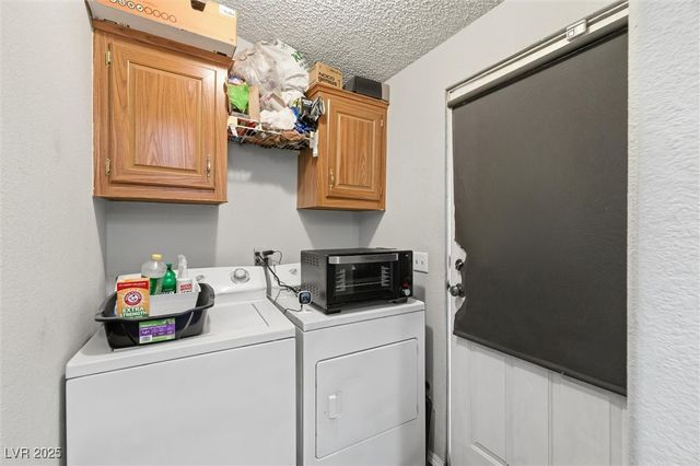 4941 Hildago Way, Las Vegas, NV 89121