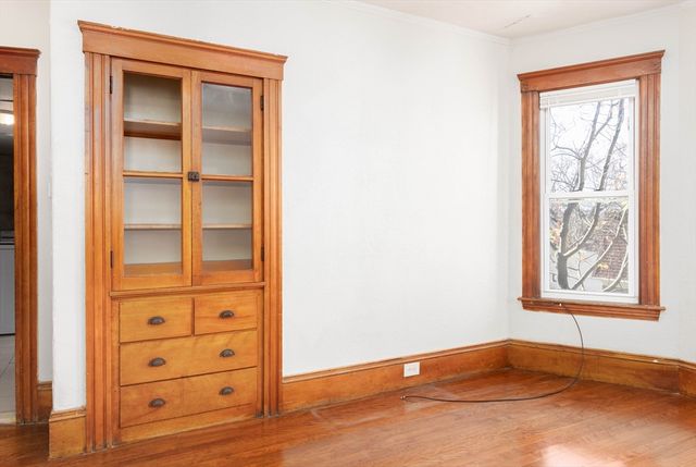 14 Perkins 2, Worcester, MA 01605