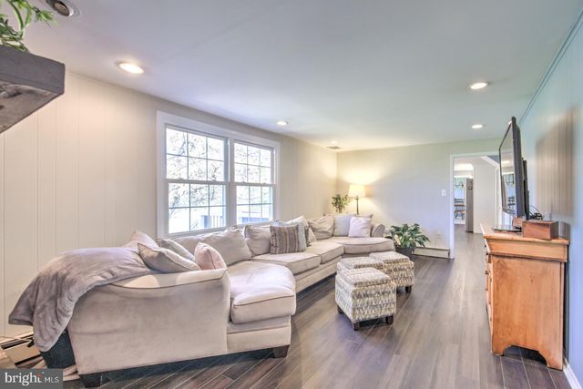 115 DIAMOND ROCK RD, Phoenixville, PA 19460